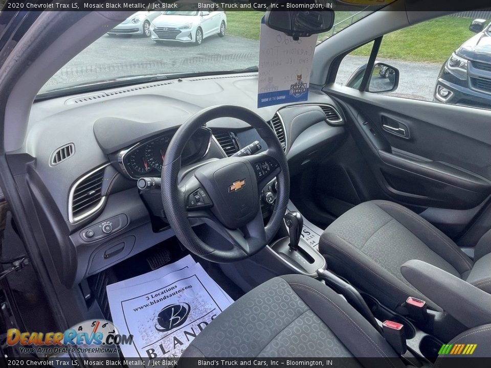 2020 Chevrolet Trax LS Mosaic Black Metallic / Jet Black Photo #13