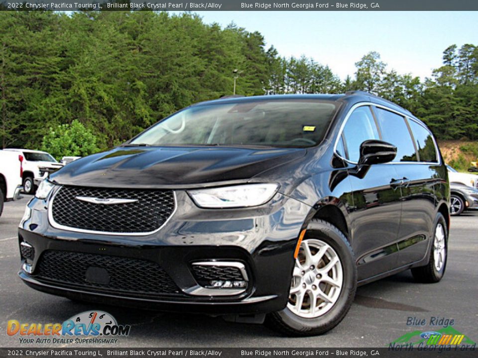 2022 Chrysler Pacifica Touring L Brilliant Black Crystal Pearl / Black/Alloy Photo #1