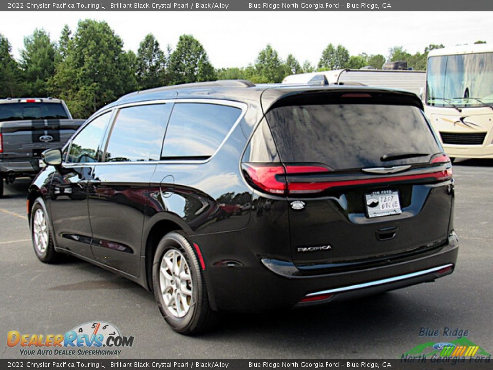 2022 Chrysler Pacifica Touring L Brilliant Black Crystal Pearl / Black/Alloy Photo #3