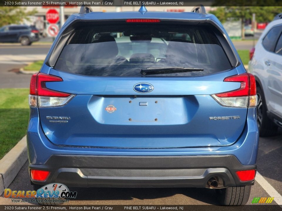 2020 Subaru Forester 2.5i Premium Horizon Blue Pearl / Gray Photo #4