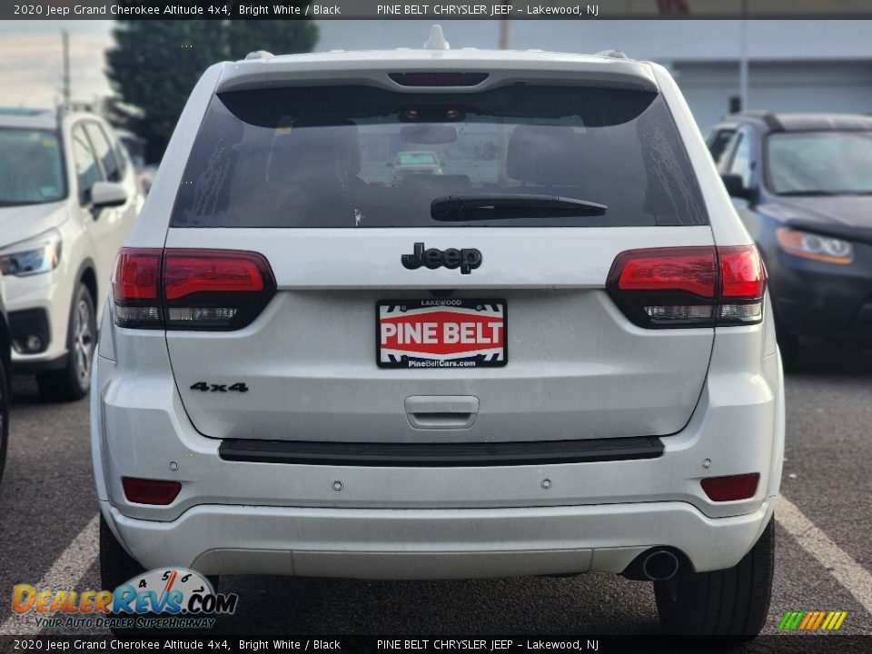 2020 Jeep Grand Cherokee Altitude 4x4 Bright White / Black Photo #4