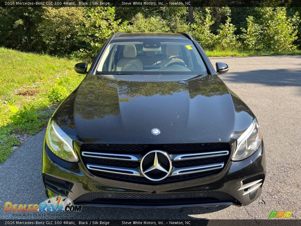 2016 Mercedes-Benz GLC 300 4Matic Black / Silk Beige Photo #4