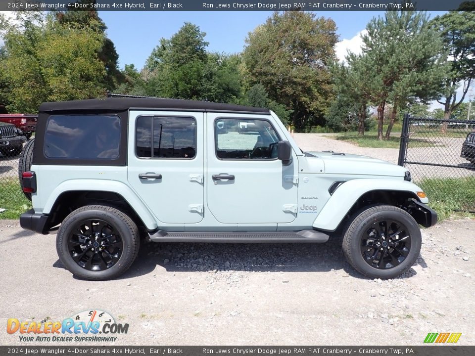 2024 Jeep Wrangler 4-Door Sahara 4xe Hybrid Earl / Black Photo #5