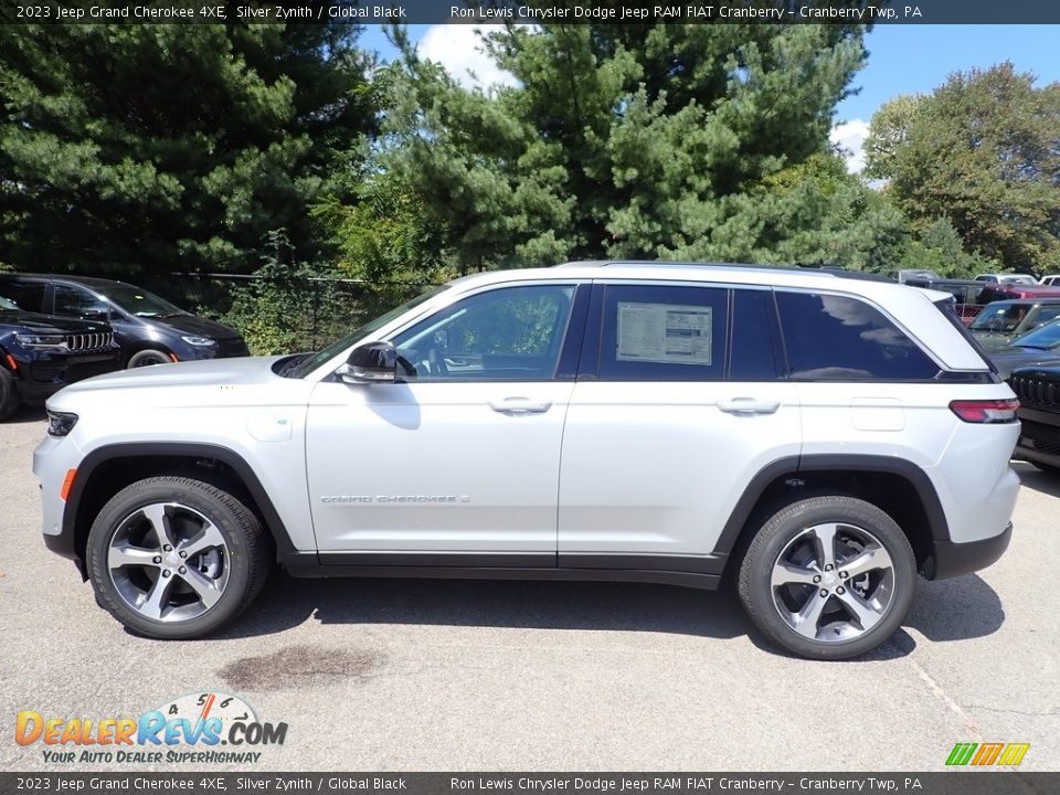 2023 Jeep Grand Cherokee 4XE Silver Zynith / Global Black Photo #12