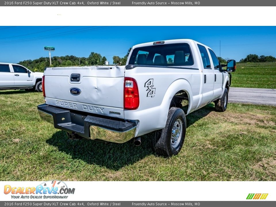 2016 Ford F250 Super Duty XLT Crew Cab 4x4 Oxford White / Steel Photo #4