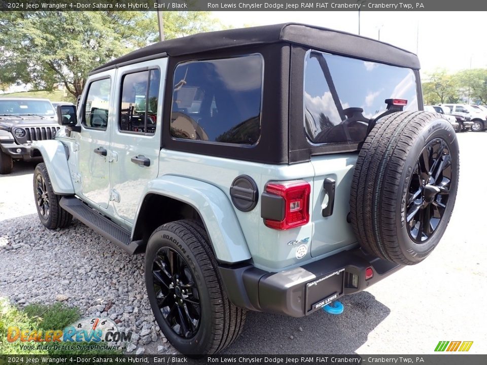 2024 Jeep Wrangler 4-Door Sahara 4xe Hybrid Earl / Black Photo #8