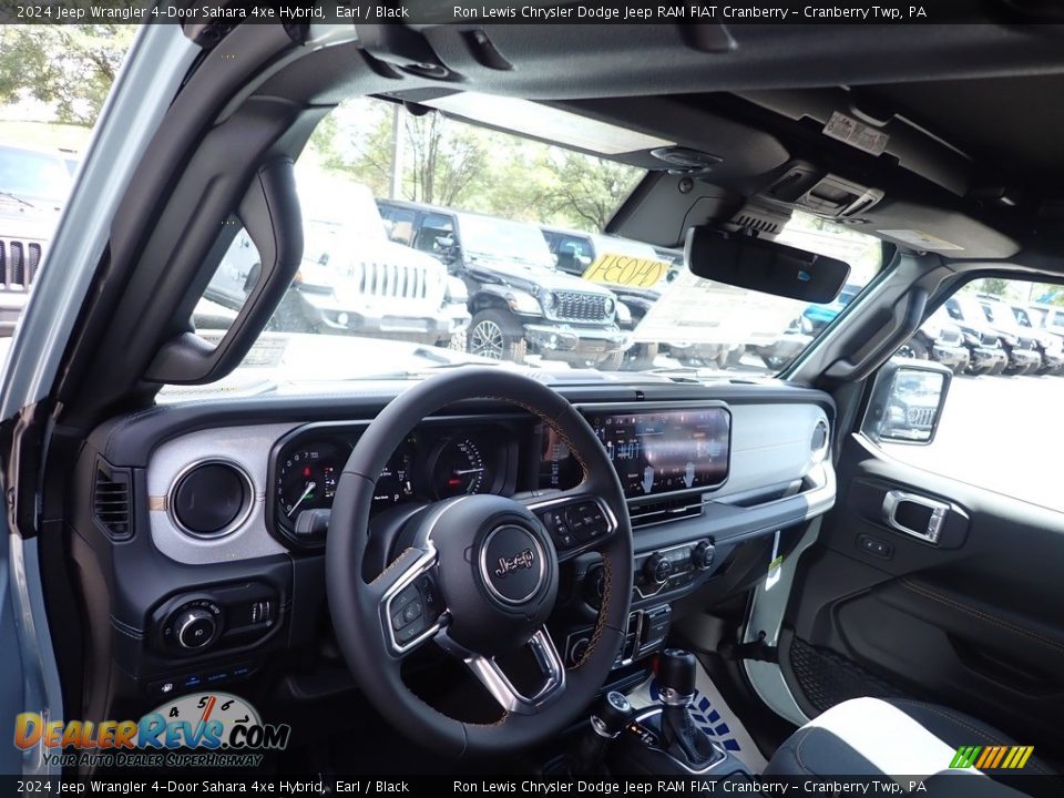2024 Jeep Wrangler 4-Door Sahara 4xe Hybrid Earl / Black Photo #12