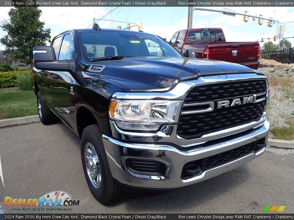 2024 Ram 3500 Big Horn Crew Cab 4x4 Diamond Black Crystal Pearl / Diesel Gray/Black Photo #3