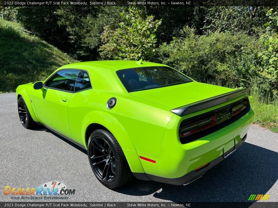 2023 Dodge Challenger R/T Scat Pack Widebody Sublime / Black Photo #8