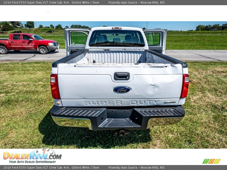 2016 Ford F250 Super Duty XLT Crew Cab 4x4 Oxford White / Steel Photo #21