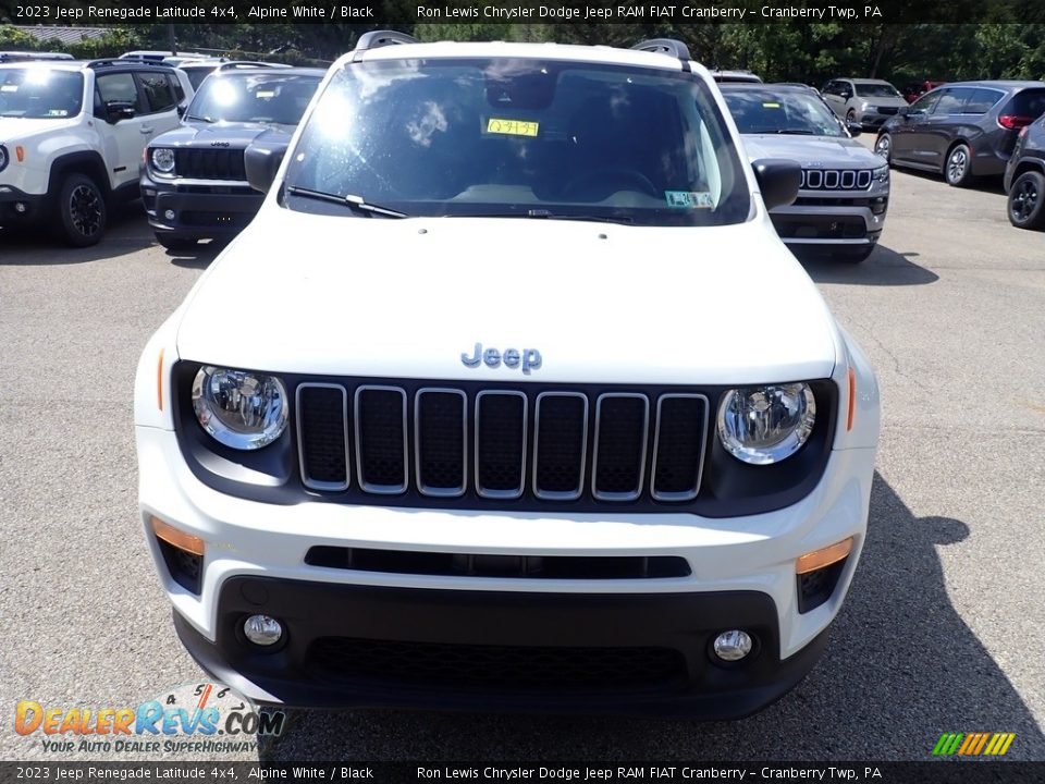 2023 Jeep Renegade Latitude 4x4 Alpine White / Black Photo #8