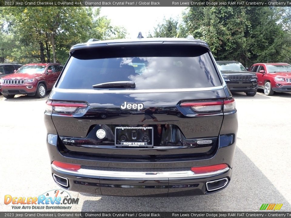 2023 Jeep Grand Cherokee L Overland 4x4 Diamond Black Crystal Pearl / Global Black Photo #4