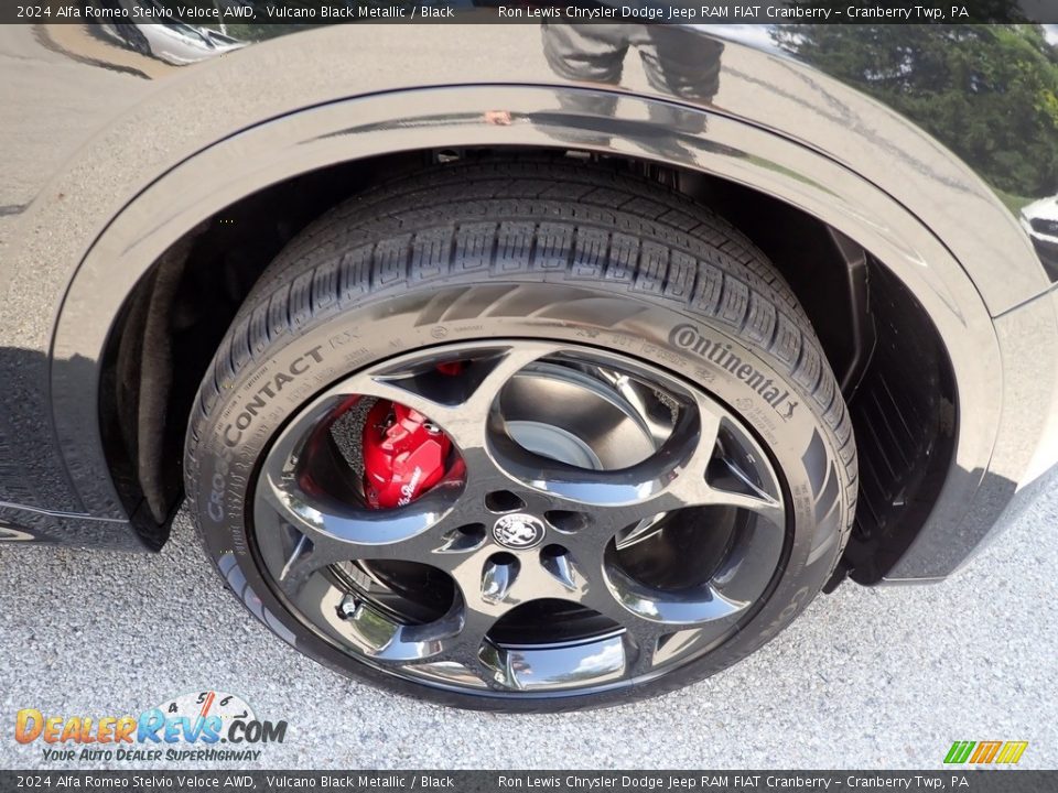 2024 Alfa Romeo Stelvio Veloce AWD Wheel Photo #9