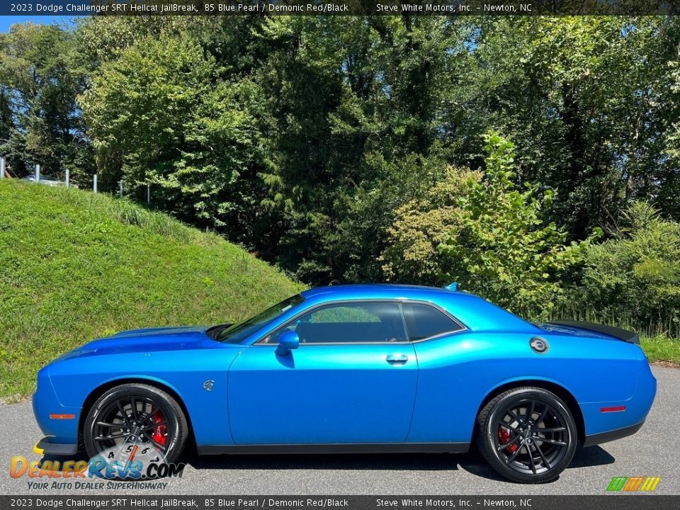 B5 Blue Pearl 2023 Dodge Challenger SRT Hellcat JailBreak Photo #1