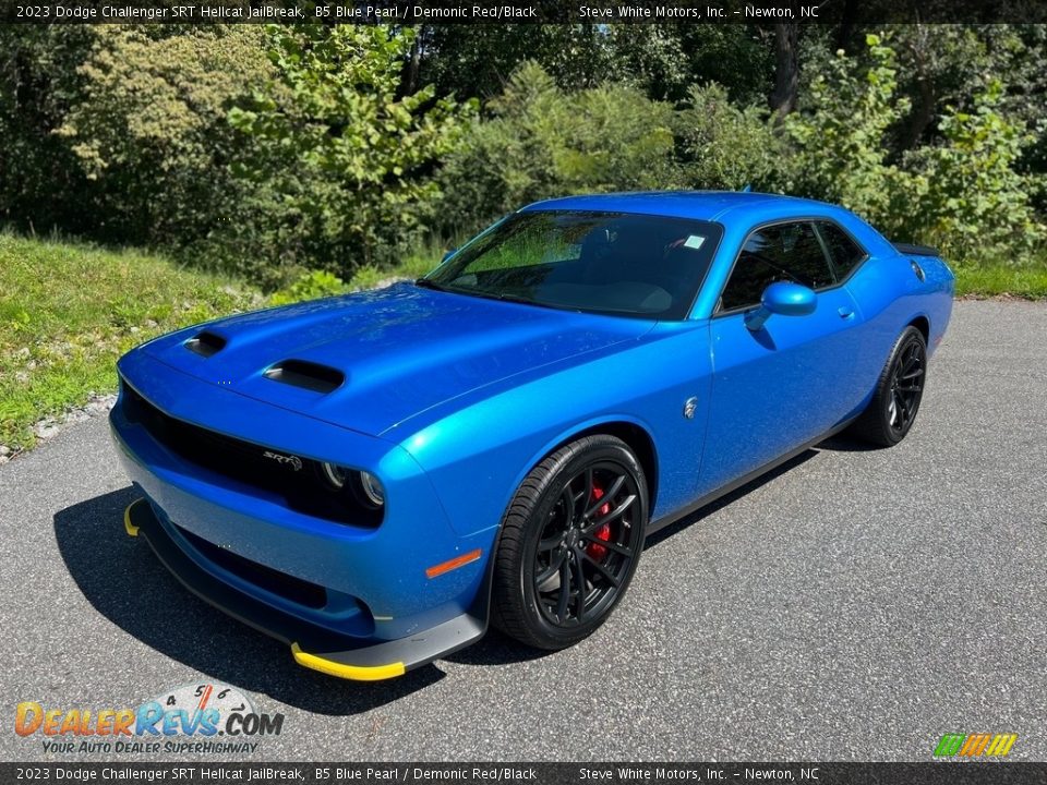 2023 Dodge Challenger SRT Hellcat JailBreak B5 Blue Pearl / Demonic Red/Black Photo #2