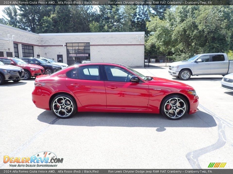 2024 Alfa Romeo Giulia Veloce AWD Alfa Rosso (Red) / Black/Red Photo #6