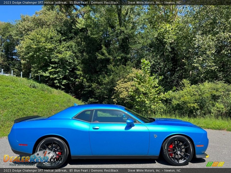 2023 Dodge Challenger SRT Hellcat JailBreak B5 Blue Pearl / Demonic Red/Black Photo #5