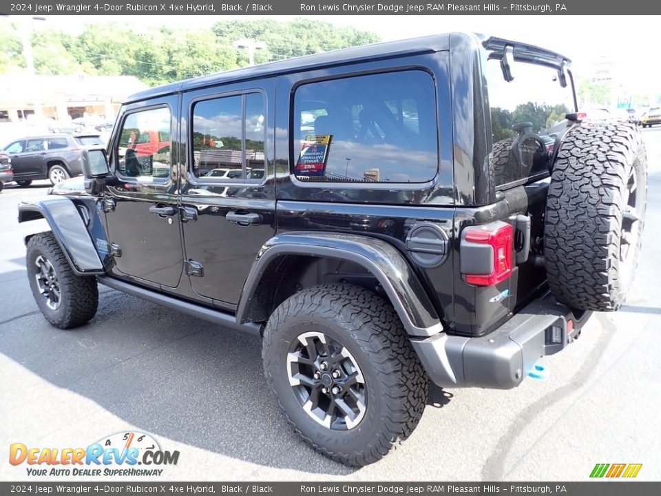 2024 Jeep Wrangler 4-Door Rubicon X 4xe Hybrid Black / Black Photo #3