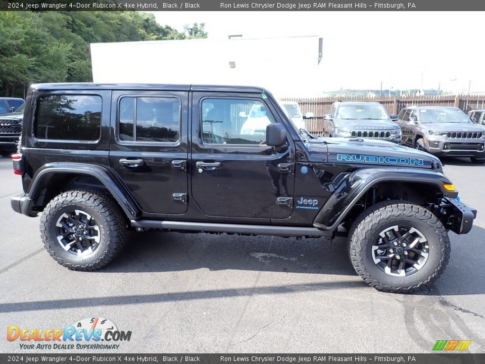 2024 Jeep Wrangler 4-Door Rubicon X 4xe Hybrid Black / Black Photo #7