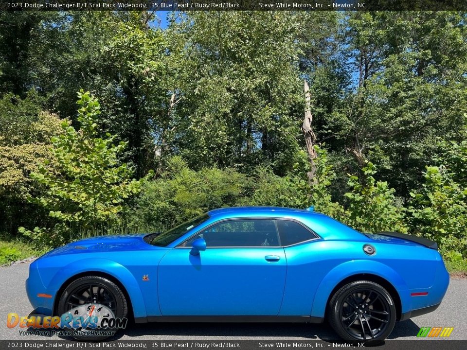 B5 Blue Pearl 2023 Dodge Challenger R/T Scat Pack Widebody Photo #1
