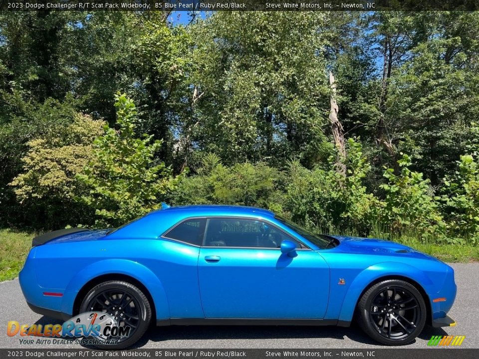 2023 Dodge Challenger R/T Scat Pack Widebody B5 Blue Pearl / Ruby Red/Black Photo #5