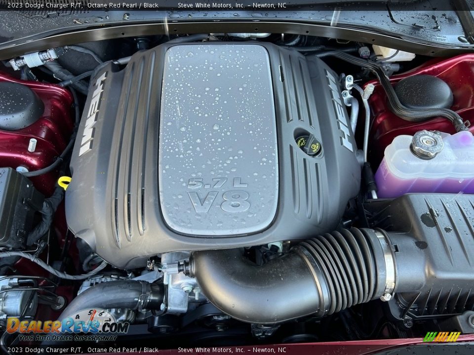 2023 Dodge Charger R/T 5.7 Liter HEMI OHV 16-Valve VVT V8 Engine Photo #9