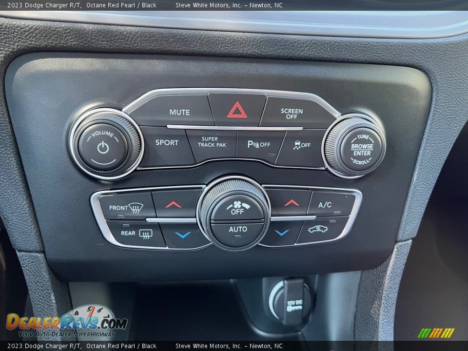 Controls of 2023 Dodge Charger R/T Photo #24