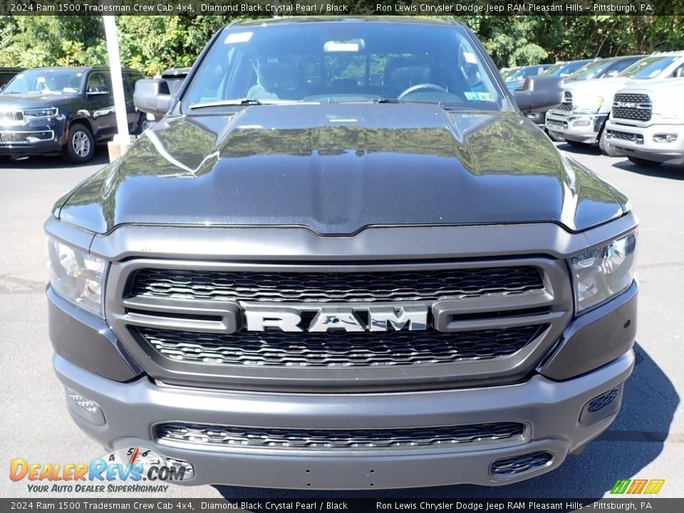 2024 Ram 1500 Tradesman Crew Cab 4x4 Diamond Black Crystal Pearl / Black Photo #10