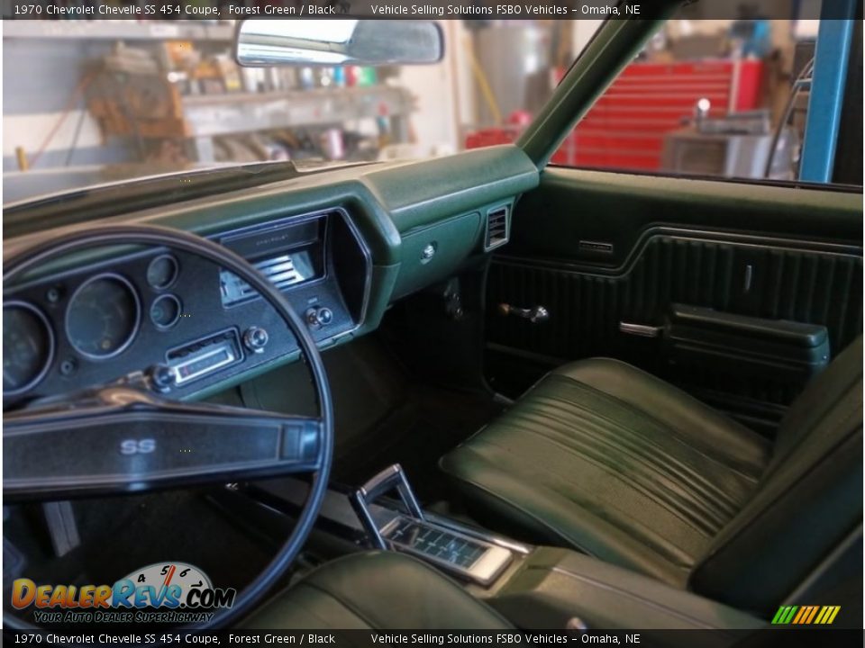 Front Seat of 1970 Chevrolet Chevelle SS 454 Coupe Photo #22
