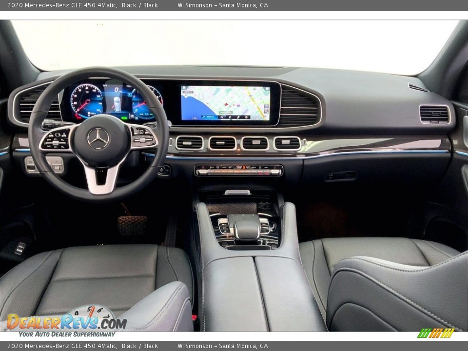 Dashboard of 2020 Mercedes-Benz GLE 450 4Matic Photo #15
