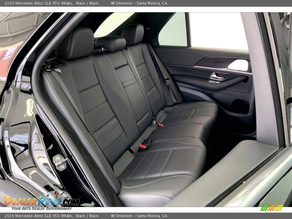Rear Seat of 2020 Mercedes-Benz GLE 450 4Matic Photo #19