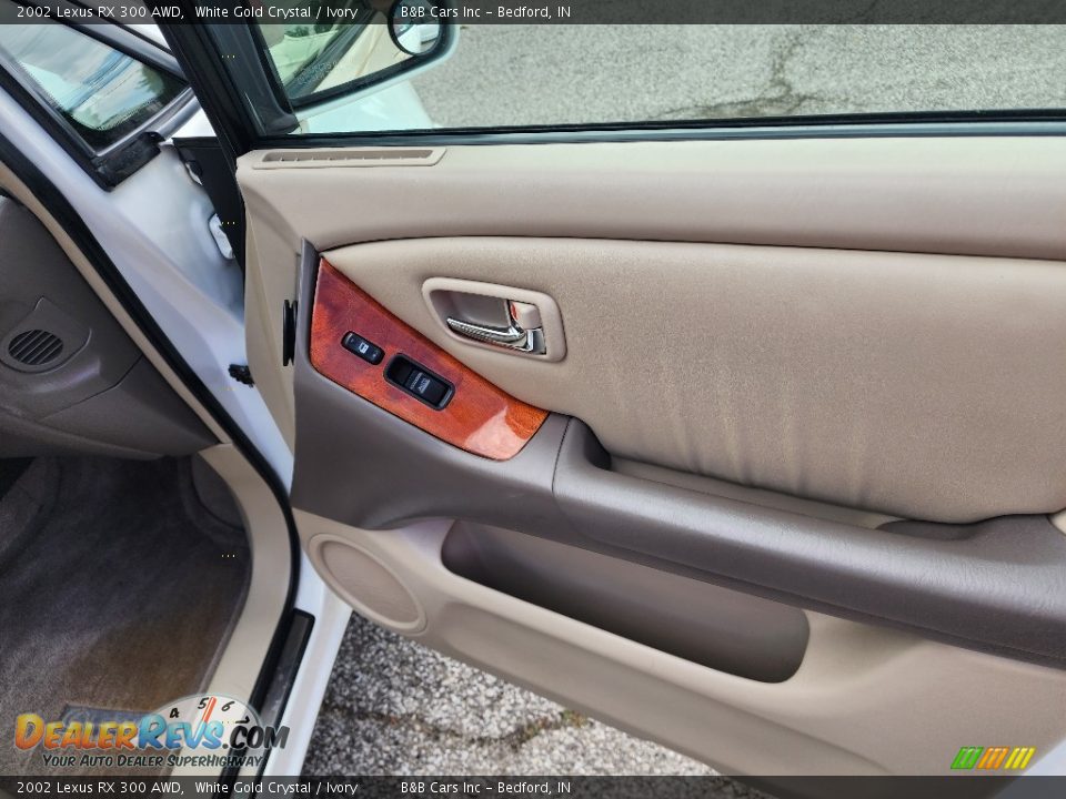 2002 Lexus RX 300 AWD White Gold Crystal / Ivory Photo #25