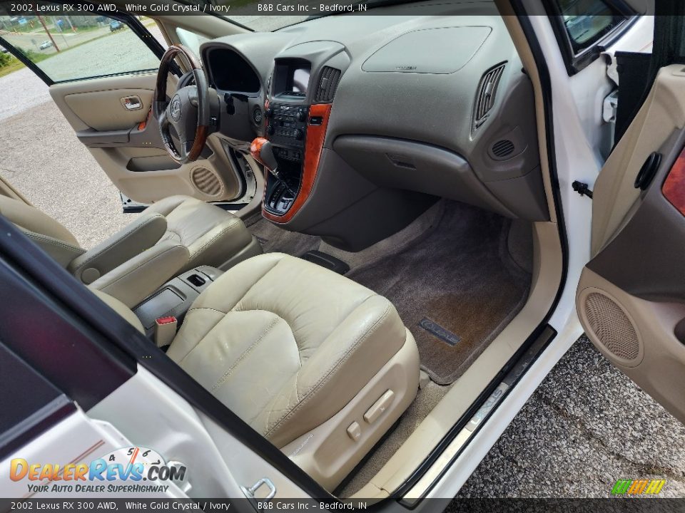 2002 Lexus RX 300 AWD White Gold Crystal / Ivory Photo #29