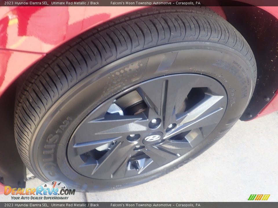 2023 Hyundai Elantra SEL Ultimate Red Metallic / Black Photo #10