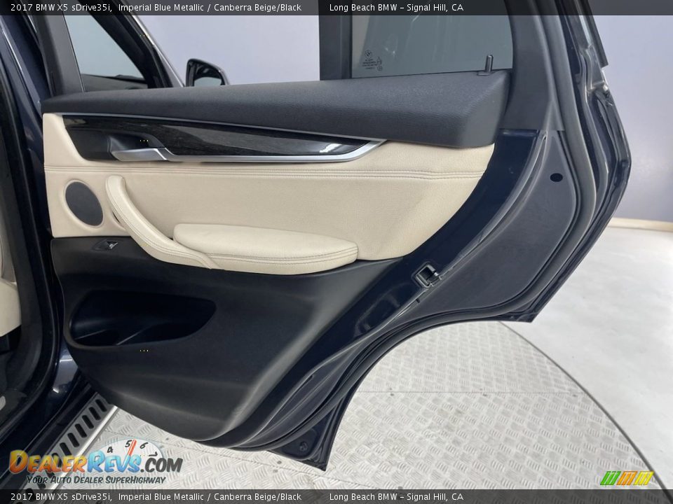Door Panel of 2017 BMW X5 sDrive35i Photo #34