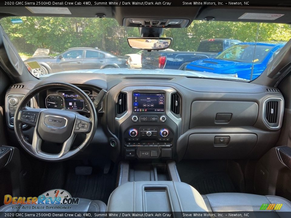 Dashboard of 2020 GMC Sierra 2500HD Denali Crew Cab 4WD Photo #17