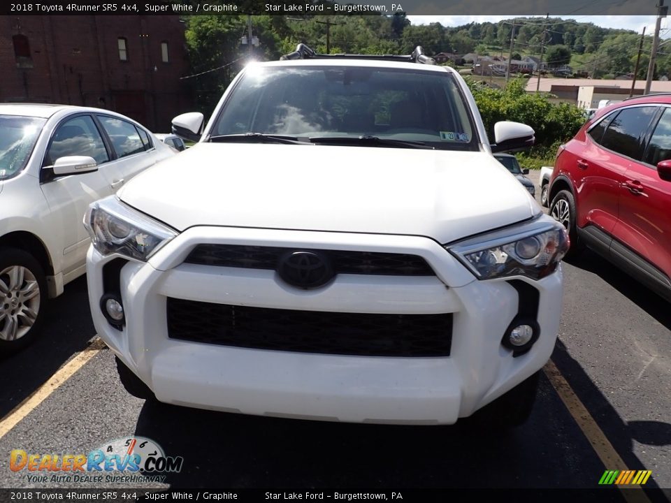 2018 Toyota 4Runner SR5 4x4 Super White / Graphite Photo #2