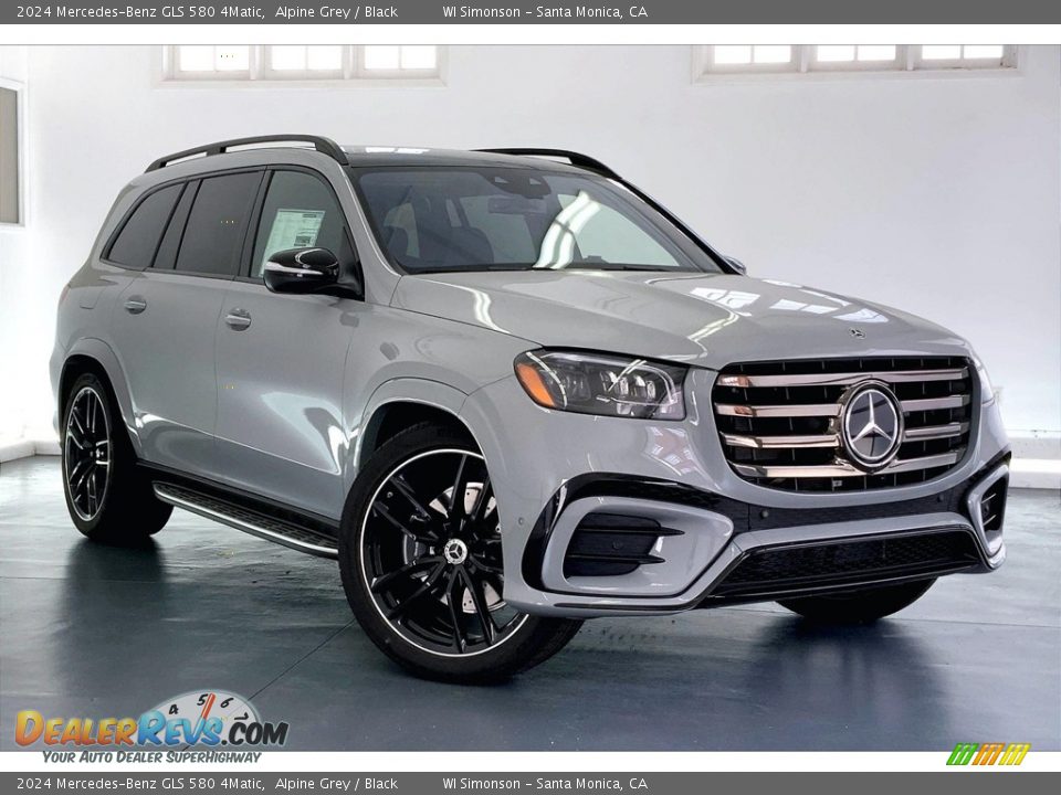 Front 3/4 View of 2024 Mercedes-Benz GLS 580 4Matic Photo #12