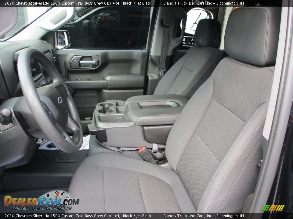 Front Seat of 2020 Chevrolet Silverado 1500 Custom Trail Boss Crew Cab 4x4 Photo #7