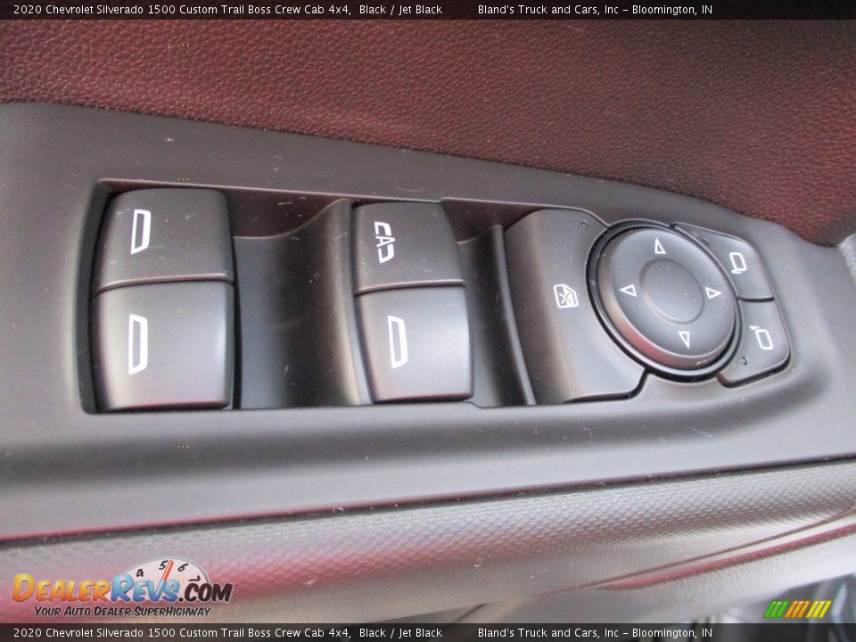 Controls of 2020 Chevrolet Silverado 1500 Custom Trail Boss Crew Cab 4x4 Photo #9