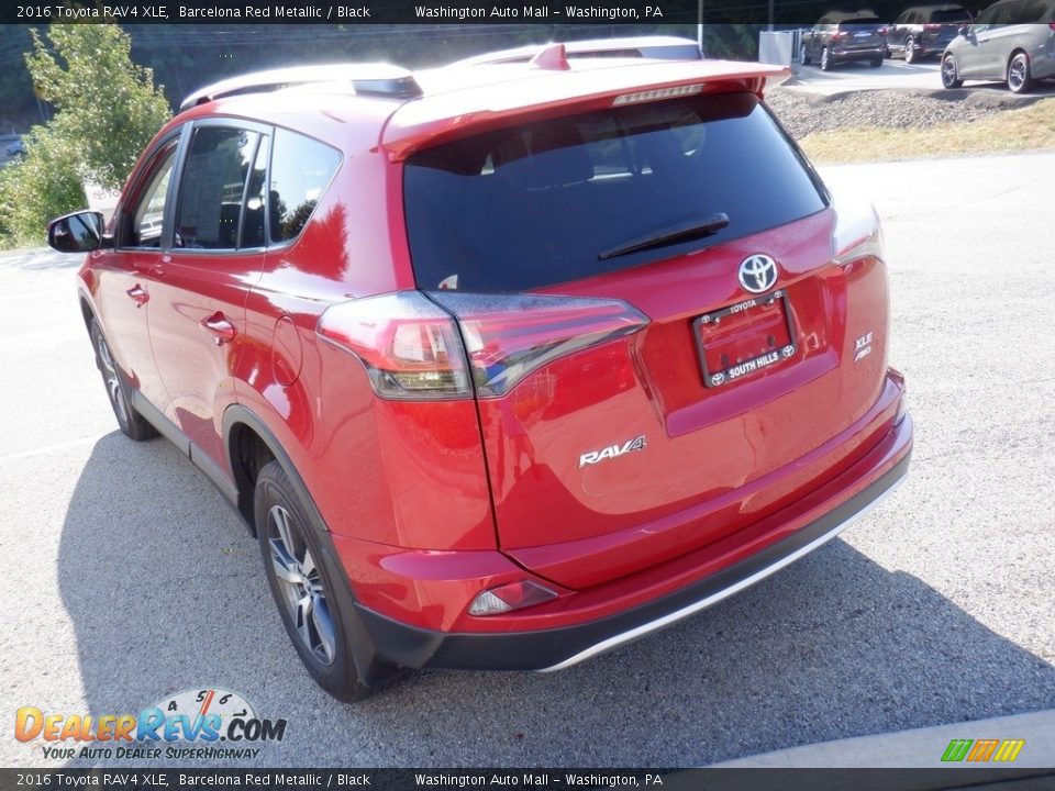 2016 Toyota RAV4 XLE Barcelona Red Metallic / Black Photo #16