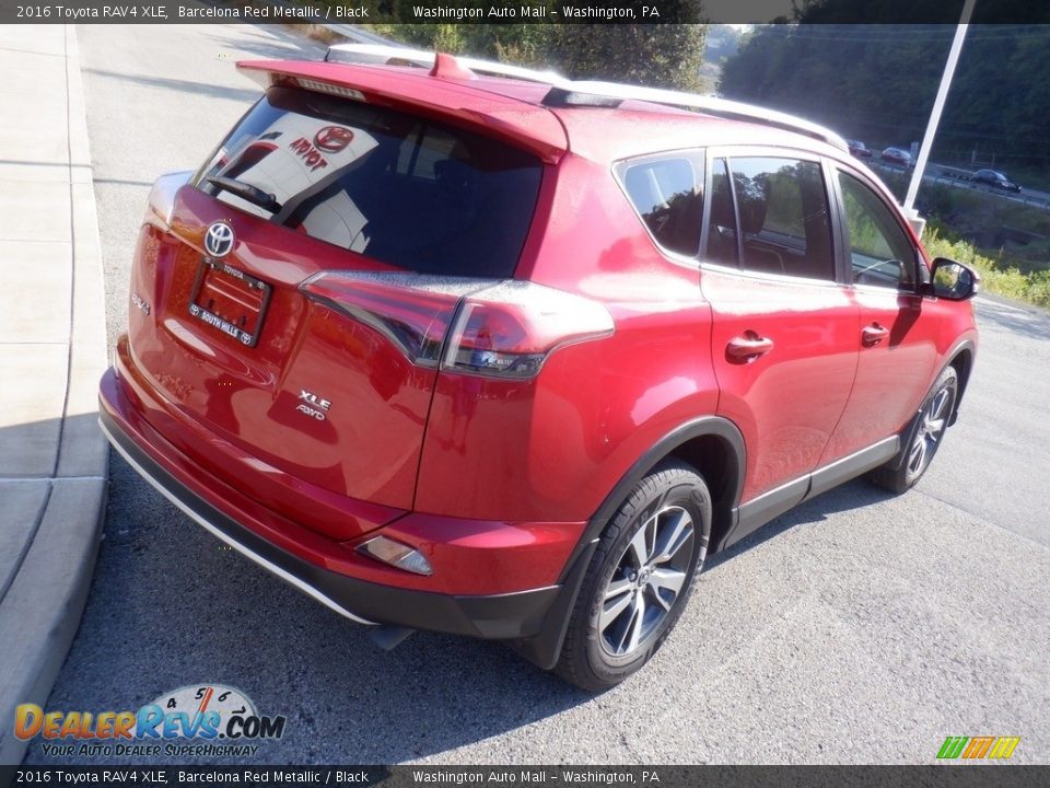 2016 Toyota RAV4 XLE Barcelona Red Metallic / Black Photo #18