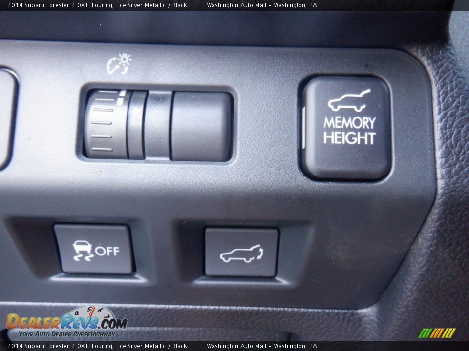 2014 Subaru Forester 2.0XT Touring Ice Silver Metallic / Black Photo #24