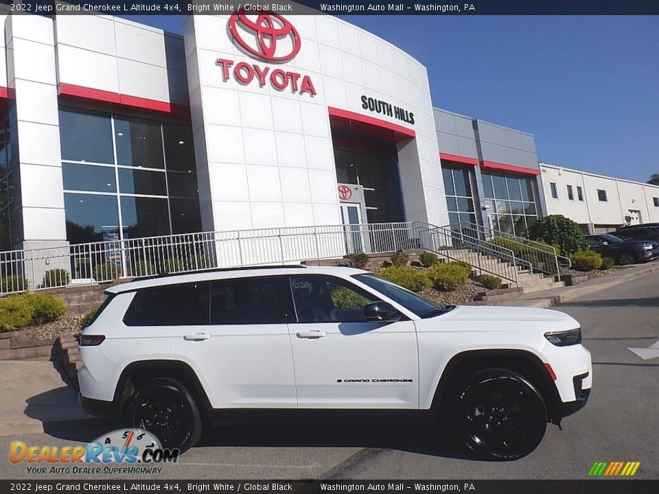 2022 Jeep Grand Cherokee L Altitude 4x4 Bright White / Global Black Photo #2