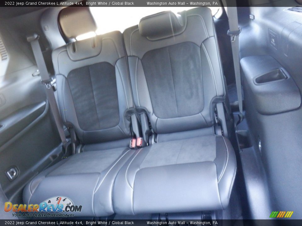 2022 Jeep Grand Cherokee L Altitude 4x4 Bright White / Global Black Photo #31