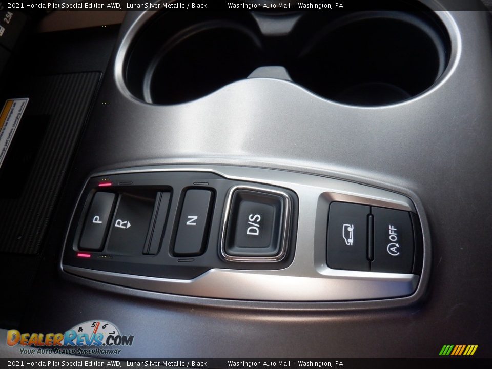 2021 Honda Pilot Special Edition AWD Shifter Photo #16