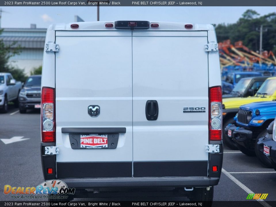 2023 Ram ProMaster 2500 Low Roof Cargo Van Bright White / Black Photo #6