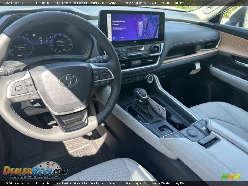 Dashboard of 2024 Toyota Grand Highlander Limited AWD Photo #3