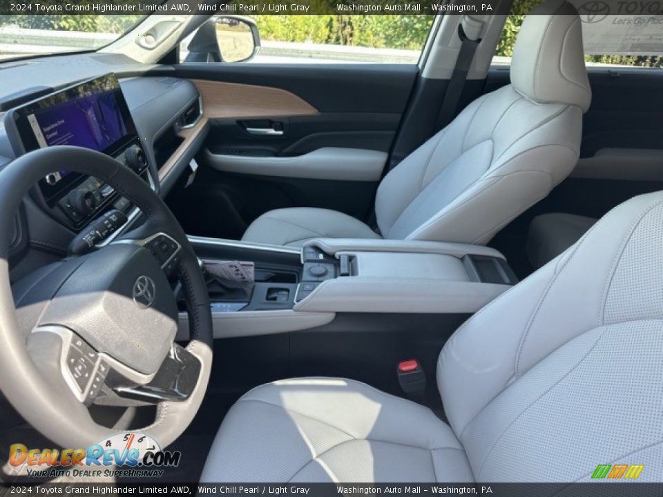Light Gray Interior - 2024 Toyota Grand Highlander Limited AWD Photo #4