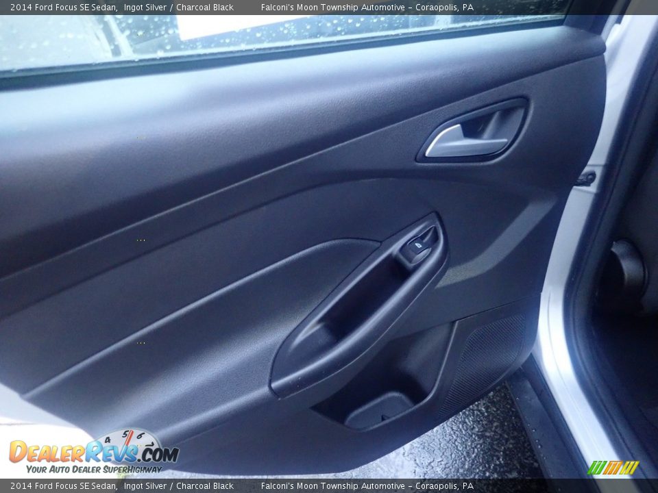2014 Ford Focus SE Sedan Ingot Silver / Charcoal Black Photo #20